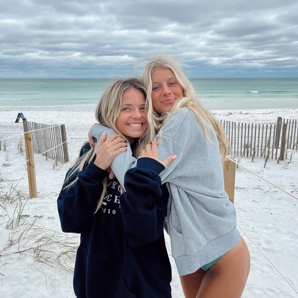 Meet your Posher, Hailey - Picture 6 of 6